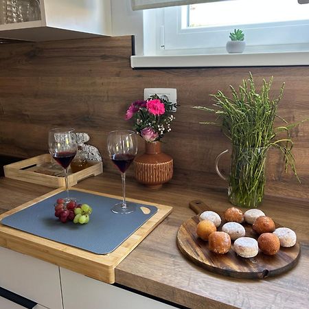 Apartments Come&Stay ปูนัต ภายนอก รูปภาพ